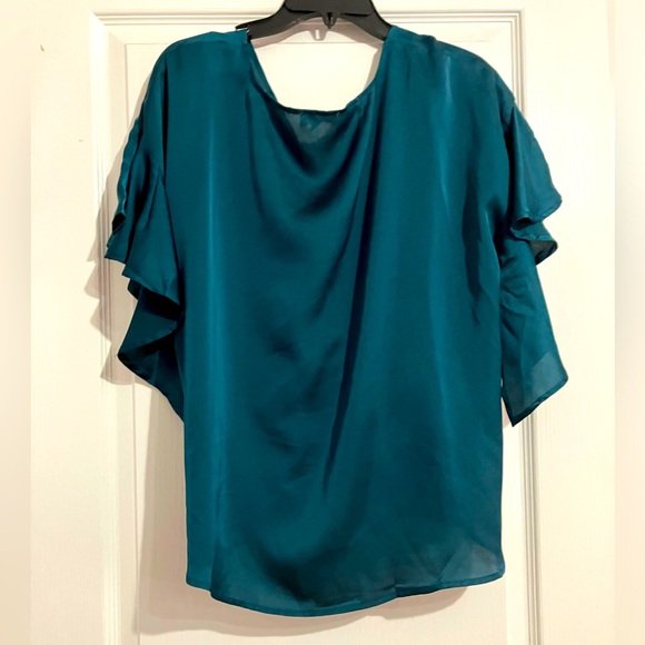Umgee Green Blouse - Picture 2 of 3